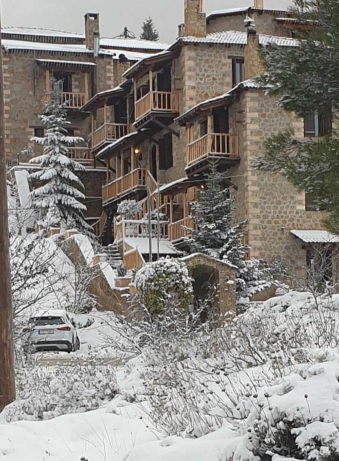Nymfes Guesthouse Synikia Mesi Trikalon Exterior photo